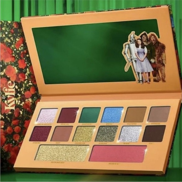 BRAND NEW Kylie Cosmetics x The Wizard of Oz Eyeshadow Palette (Super Rare) - Picture 5 of 9